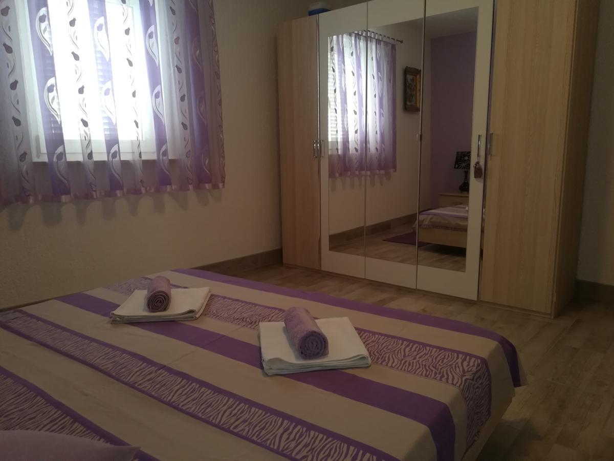Apartment Ines โนวีวีโนดอลสกี ภายนอก รูปภาพ